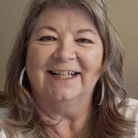 Shelley  O'Neill 